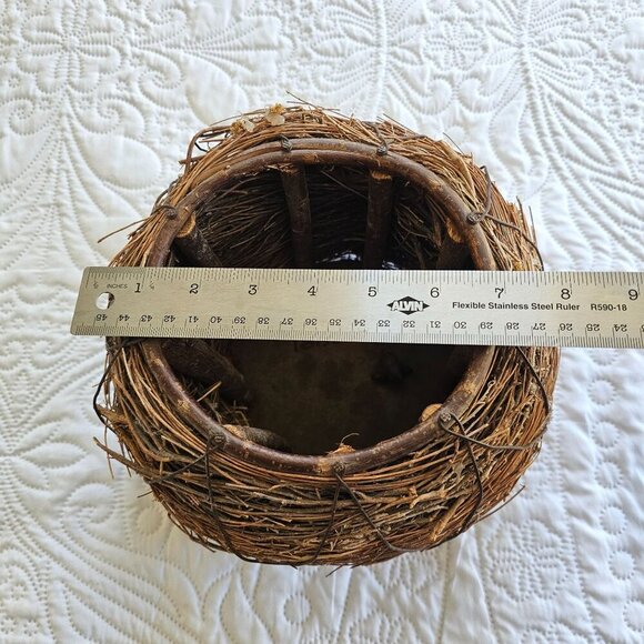 Tenser Handmade Rustic Twig & Wicker Basket With Wooden Supports - Picture 7 of 9